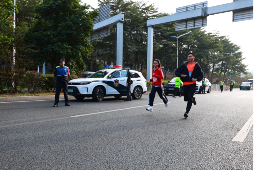 截屏2025-11-25 下午8.31.33.png